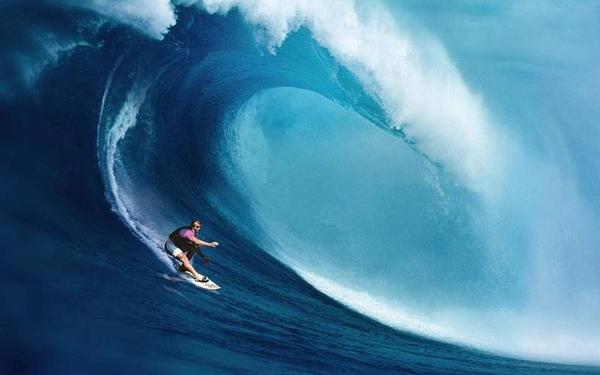 【360° VR】顶级冲浪运动员带你乘风破浪！